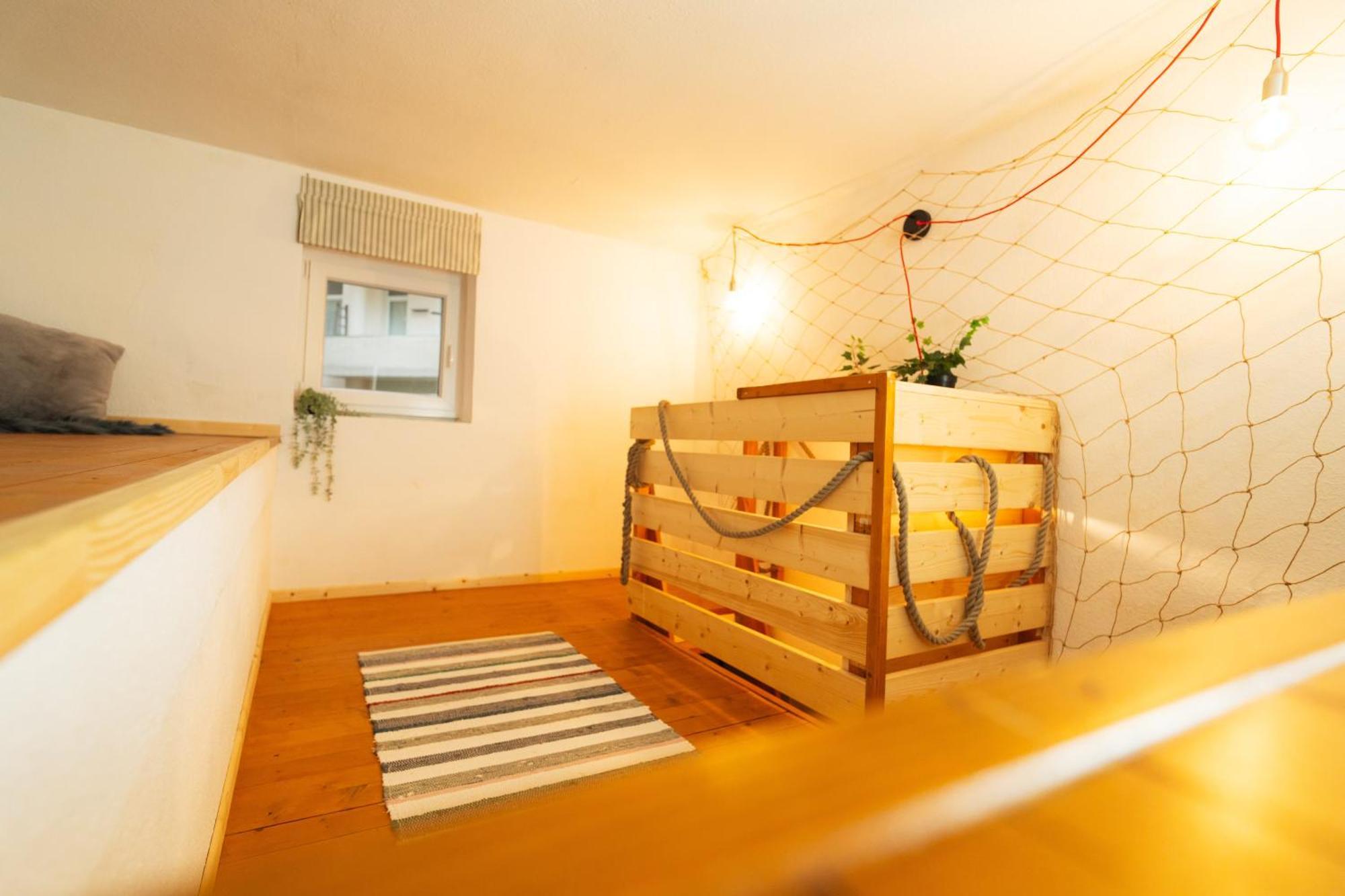 Adventure Apartment - Hochebene, Terrasse & Top Lage Bremerhaven Exteriör bild