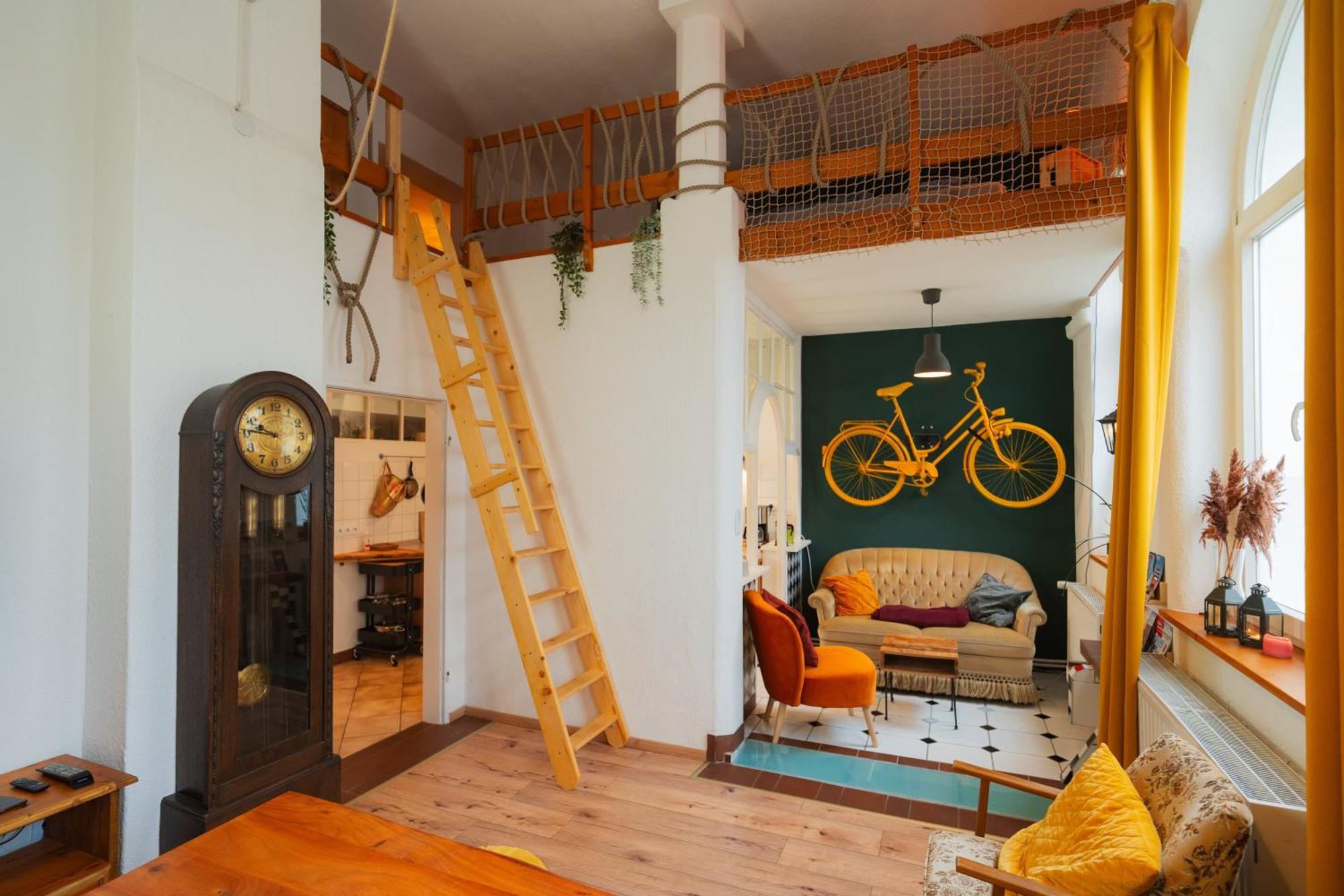 Adventure Apartment - Hochebene, Terrasse & Top Lage Bremerhaven Exteriör bild